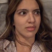 Nia Ramadhani pun kerap menunjukkan penampilan naturalnya saat di rumah. Foto: Instagram