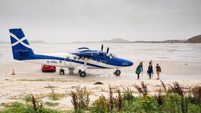 Bandara Barra di Skotlandia