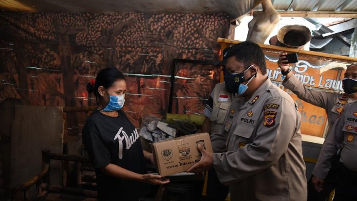 Bantuan PPKM untuk warga Kota Bandung terus digencarkan
