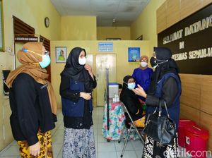 6.080 Nakes Divaksin Moderna, Bupati Ipuk: Semoga Semakin Melindungi