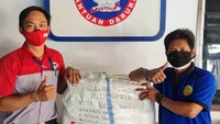 CT ARSA Foundation turut berkontribusi dalam penanggulangan COVID-19. CT ARSA Foundation memberikan bantuan APD ke sejumlah fasilitas kesehatan di Indonesia. Alat pelindung diri (APD) siap dikirim ke beberapa wilayah Indonesia.