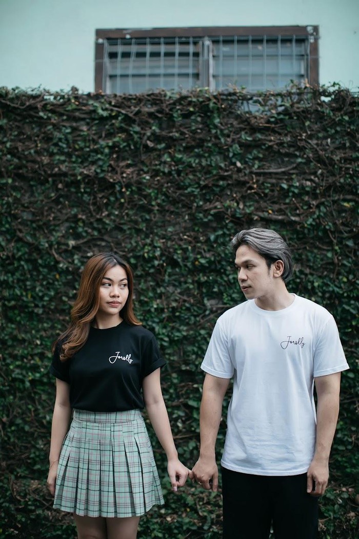 Tomoqdagi porno qizlar