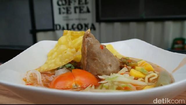 Khusus Pemilik Nama Agus, Yuk Makan Bakso Gratis di Sini!