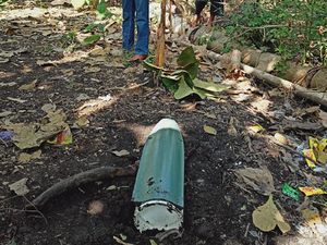 Benda Misterius Diduga Komponen Pesawat di Ngawi Dibawa Ke Lanud Iswahjudi