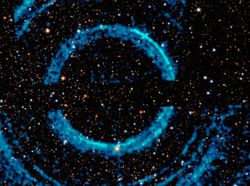 11 Fakta Lubang Hitam yang Menakjubkan dan Mengerikan