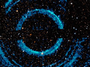 NASA Abadikan Cincin Raksasa di Sekitar Lubang Hitam
