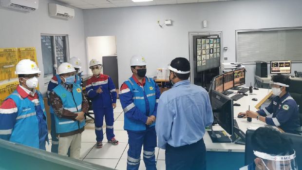 Menteri BUMN Erick Thohir Tinjau Pembangkit Listrik Blok Rokan yang dikelola MCTN. (Doc PLN)