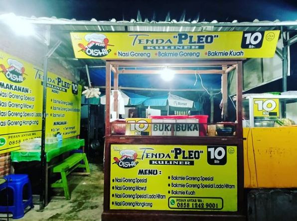 Agar Rasanya Sama, Penjual Nasgor Ini Timbang Nasi dan Bumbunya