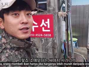 Muda dan Tampan, Penjual Ikan di Korea Ini Jadi Langganan Ibu-ibu!