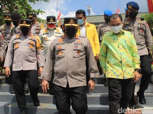 Wakapolri Minta Mahasiswa Riau Edukasi Warga Tangkal Hoax Corona-Vaksin