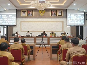 Cerita Bobby Tes Call Center: Bilang Positif COVID, Disuruh Sendirian ke RS