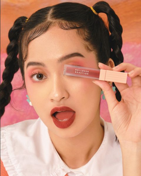 8 Rekomendasi Warna Lipstik Untuk Kulit Sawo Matang