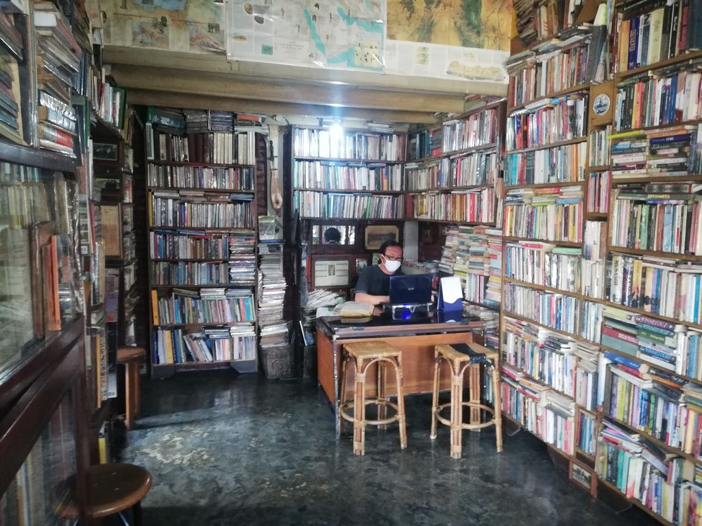 Perpustakaan Batu Api