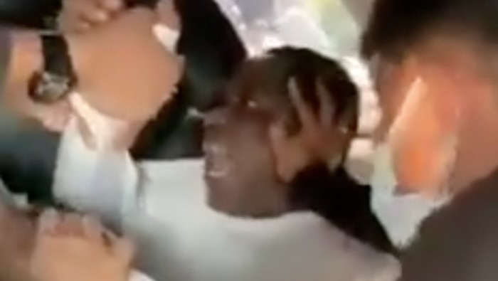 Diplomatnya Teriak I Cant Breathe Lawan Petugas Imigrasi, Nigeria Bersikap