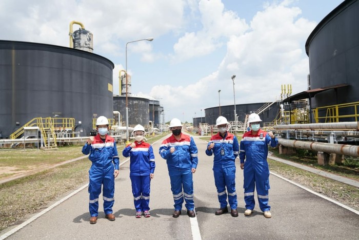 Dua hari setelah alih kelola Wilayah Kerja (WK) Rokan, Menteri BUMN Erick Thohir, Wakil Menteri BUMN Pahala Nugraha Mansury, Direktur Utama PT Pertamina (Persero) Nicke Widyawati dan Direktur Utama PT PLN Zulkifli Zaini berkunjung ke Blok Rokan pada Selasa (10/08).
