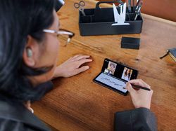 Pilih Samsung Galaxy Z Fold 3 5G atau Z Flip 3 5G?