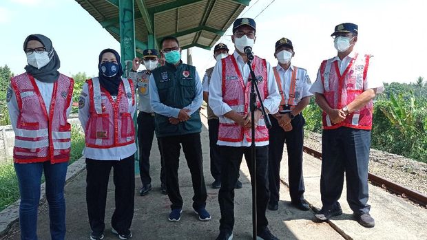 Menhub Budi Karya Sumadi cek progress reaktivasi Stasiun Pondok Rajeg