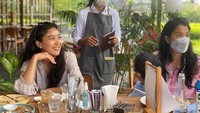 Di Instagram ia baru mengunggah foto kebersamaan dengan Ndaru Kusomo saat merayakan Tahun Baru Islam. Selebihnya, Olivia hanya mengunggah momen liburannya. Foto: Instargram @oliviazallianty