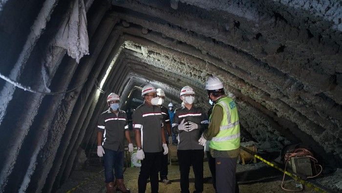 Pembangunan terowongan kereta cepat Jakarta-Bandung