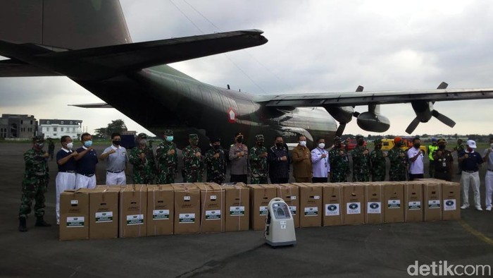 Pemprov Sumut terima 100 unit oksigen konsentrator dari Panglima TNI (Datuk Haris Molana/detikcom)