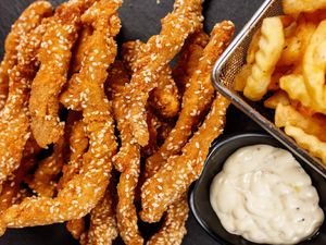 Resep Ayam Fillet Crispy Wijen yang Renyahnya Tahan Lama