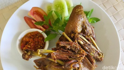 Uenaak Poll! 10 Resep Hidangan Khas Jawa Timur yang Gurihnya Nagih