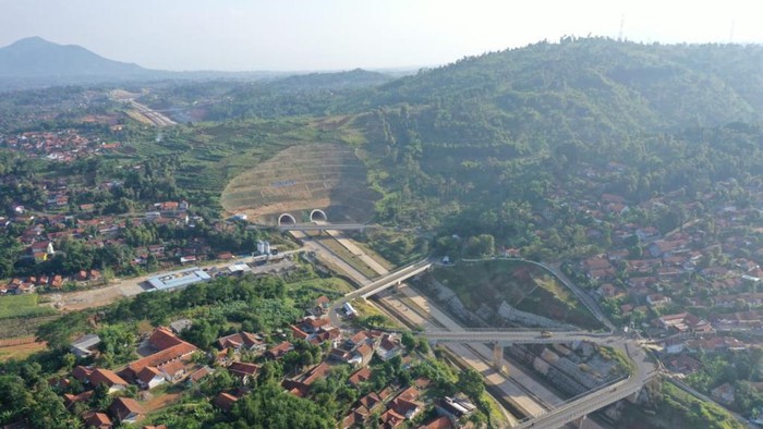 Terowongan Tol Cisumdawu Terowongan Tol Cisumdawu