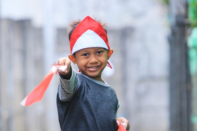 Lirik Lagu Aku Anak Indonesia dan Lagu Ciptaan AT Mahmud Lainnya