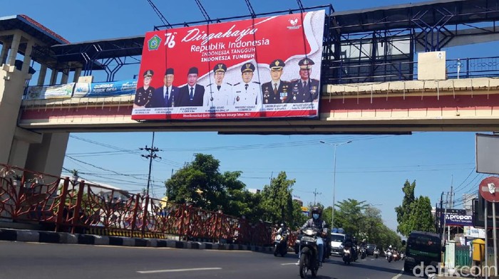 banner salah cetak