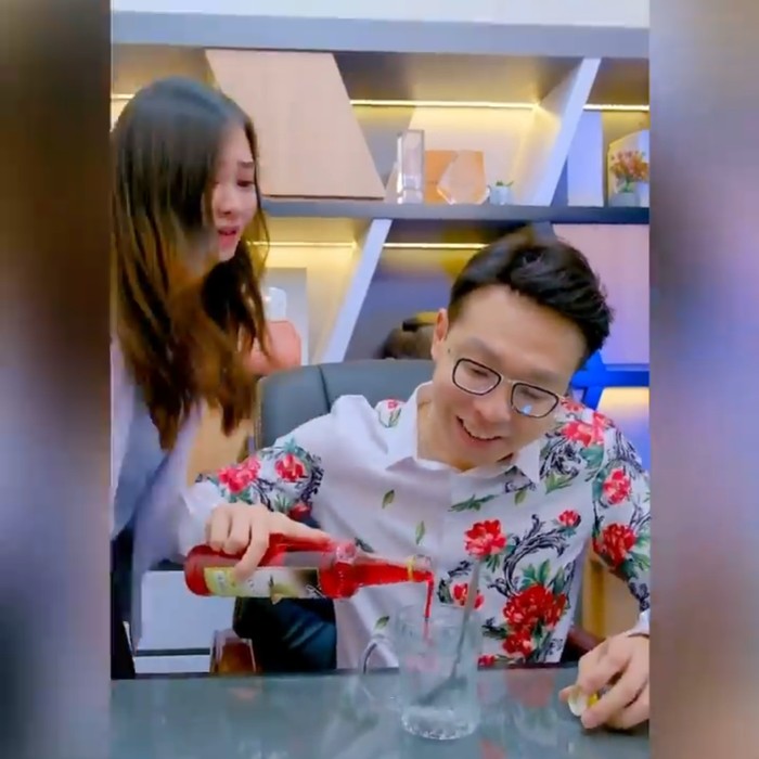 Dokter Richard Lee Punya Hobi Makan dan Rajin Beri Edukasi