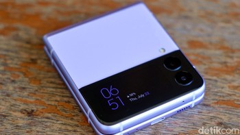 Layar bagian depanya dibuat lebih luas lagi. Foto: Adi Fida Rahman/detikINET