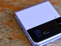 Menggenggam Galaxy Z Flip 3, HP Layar Lipat Kece Harga Rp 15 Juta