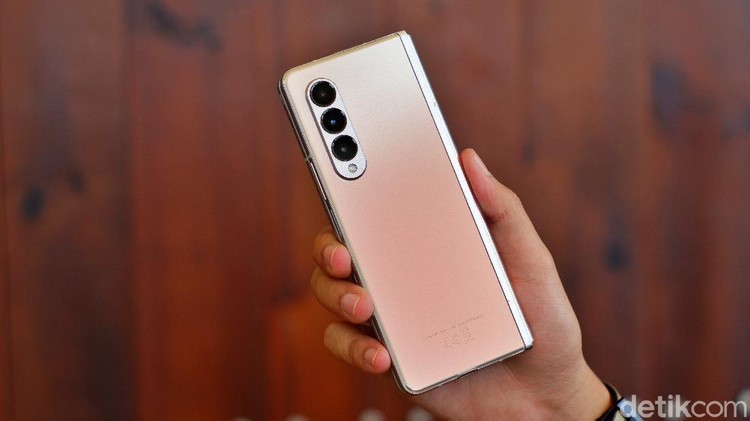 Galaxy z fold 3
