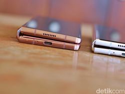 Samsung Galaxy Z Fold 3 5G, HP Layar Lipat Pertama di Dunia yang Tahan Air