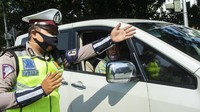 Pemberlakuan ganjil genap tersebut mulai dari pukul 06.00 WIB-20.00 WIB. Adapun periode penerapannya adalah 12-16 Agustus 2021.