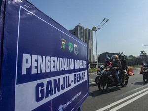 Anggota DPRD F-PSI Debat Polisi Kena Ganjil Genap: Tenang, Tak Kena Tilang atau Denda