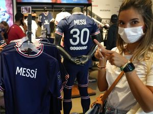 PSG Cuan nih! Jersey Messi Laris Manis, 20 Menit Langsung Habis