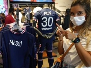 Andai Pak RT Punya Gaji Seperti Messi...