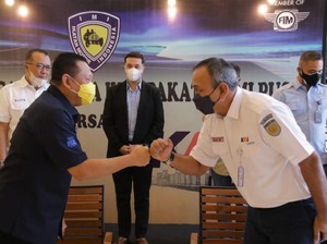 Kerja Sama dengan KALOG, Bamsoet: IMI Tak Perlu Pusing Kirim Barang