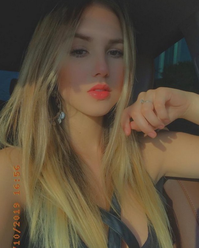 Sang selebgram yang jadi sensasi itu kini telah ditangkap polisi. Polisi menuduh Lorraine menyimpan narkobanya di tas ransel. Saat ditangkap di rumah kekasihnya, Andre, polisi menemukan ada 85 porsi ganja dan 295 bungkus kokain, delapan bungkus crack, 97 botol chloroethane, dan 16 butir ekstasi. Foto: Instagram