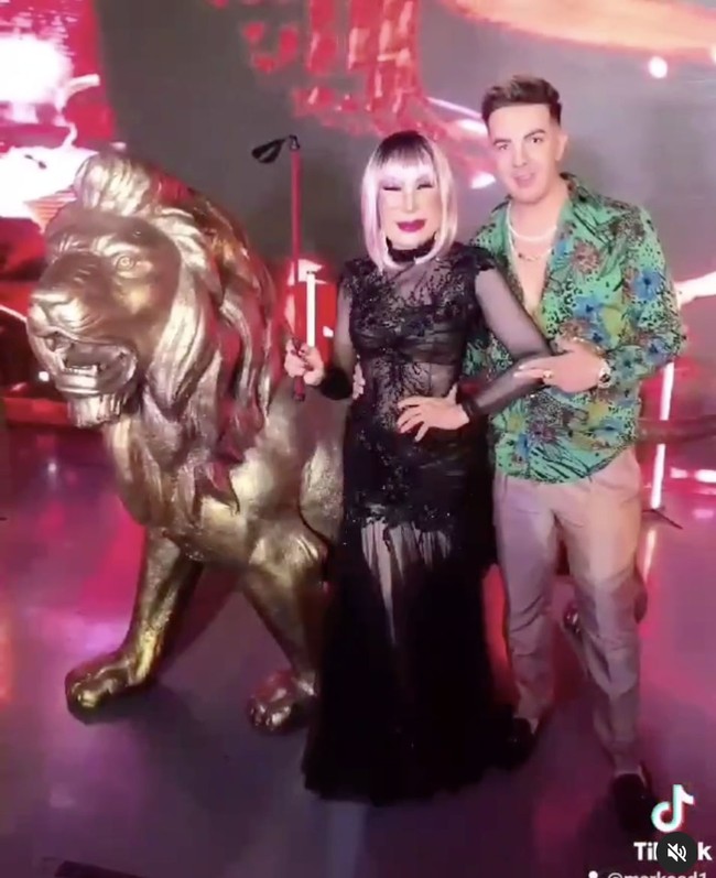 Aktris Meksiko Lyn May mengumumkan kehamilannya di usia 68. May hamil dari kekasihnya pria berusia 39 tahun lebih muda darinya. Foto: Dok. Instagram @ lyn_may_