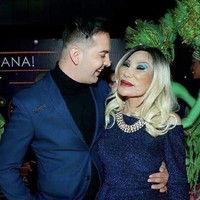 Melalui akun Instagramnya, Lyn May menyampaikan kabar kehamilannya. Dia menulis dalam bahasa Spanyol, bahwa kehamilannya kini sudah memasuki usia tiga bulan. “Aku sangat bahagia untuk mengumumkan bahwa aku hamil tiga bulan. Dan @markosd1official sangat bahagia karena dia akan menjadi ayah,” demikian dia menulis dalam keterangan foto yang menampilkan kemesraannya dengan sang kekasih. Foto: Dok. Instagram @ lyn_may_