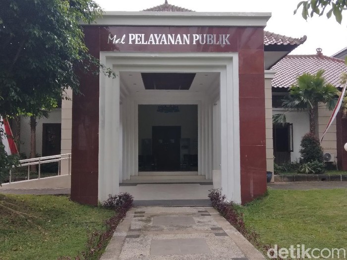 Mal Pelayanan Publik (MPP) Pemkab Malang harus dipindah. Pemindahan harus dilakukan setelah menerima sorotan dari KemenPAN RB.