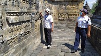 Hujan abu yang mengguyur Candi Borobudur, kata Wiwit, telah melakukan pengecekan, kemudian dari bagian laboratorium naik menuju candi untuk mengambil data abu dan mengukur ketebalan abunya. Selain itu, bagian dokumentasi juga mendokumentasikan abu di tiga candi tersebut.  