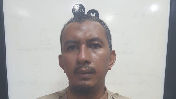 Muhammad Al Rasyid alias Habib (38), ditangkap terkait pembunuhan wanita yang jasadnya terkubur di kolong Tol Jatikarya, Bekasi (Dok.istimewa)
