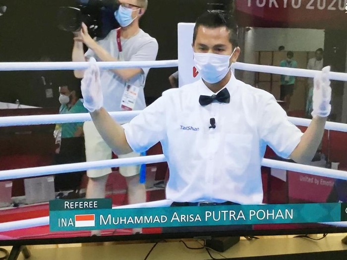 Muhammad Arisa Putra Pohan wasit tinju di Olimpiade Tokyo 2020 asal Indonesia.