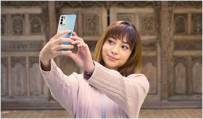 OPPO Reno6 Series 5G