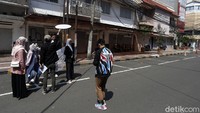 Kawasan pertokoan Blok M, Jakarta Selatan, memiliki sejumlah spot foto yang menarik.