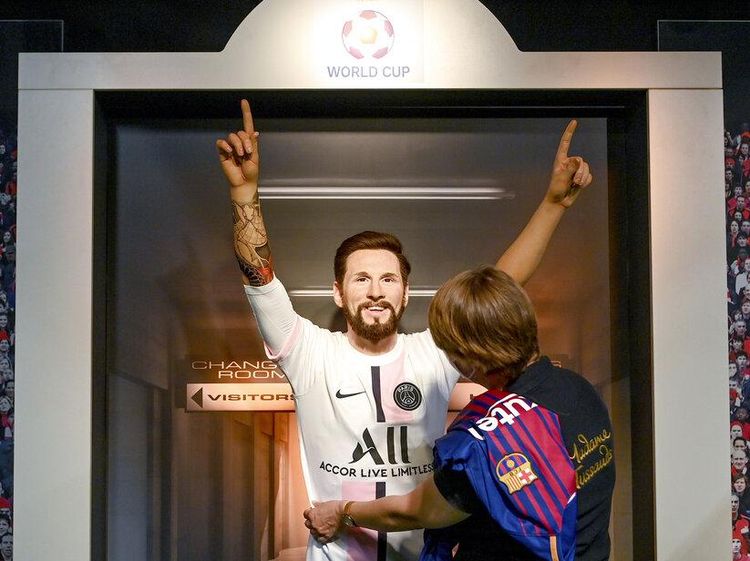 Patung Lilin Messi di Berlin Akhirnya Ganti Jersey