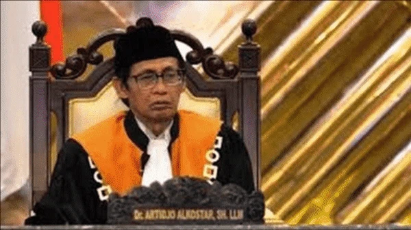 5 Tokoh Penerima Kehormatan Bintang Mahaputra dan Tanda Jasa